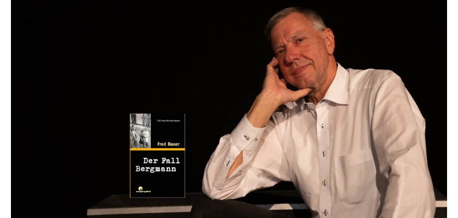 Bild von Fred Bauer mit seinem Buch