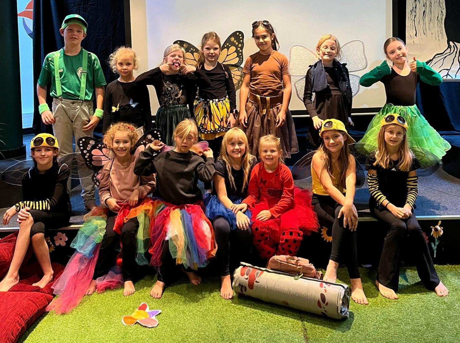 Gruppenfoto der Kinder von den Theaterferien