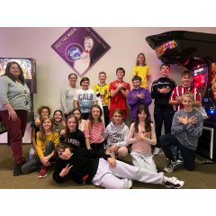 Gruppenfoto in der Bowlinghalle