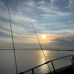 Blick aufs Meer bei Sonnenuntergang
