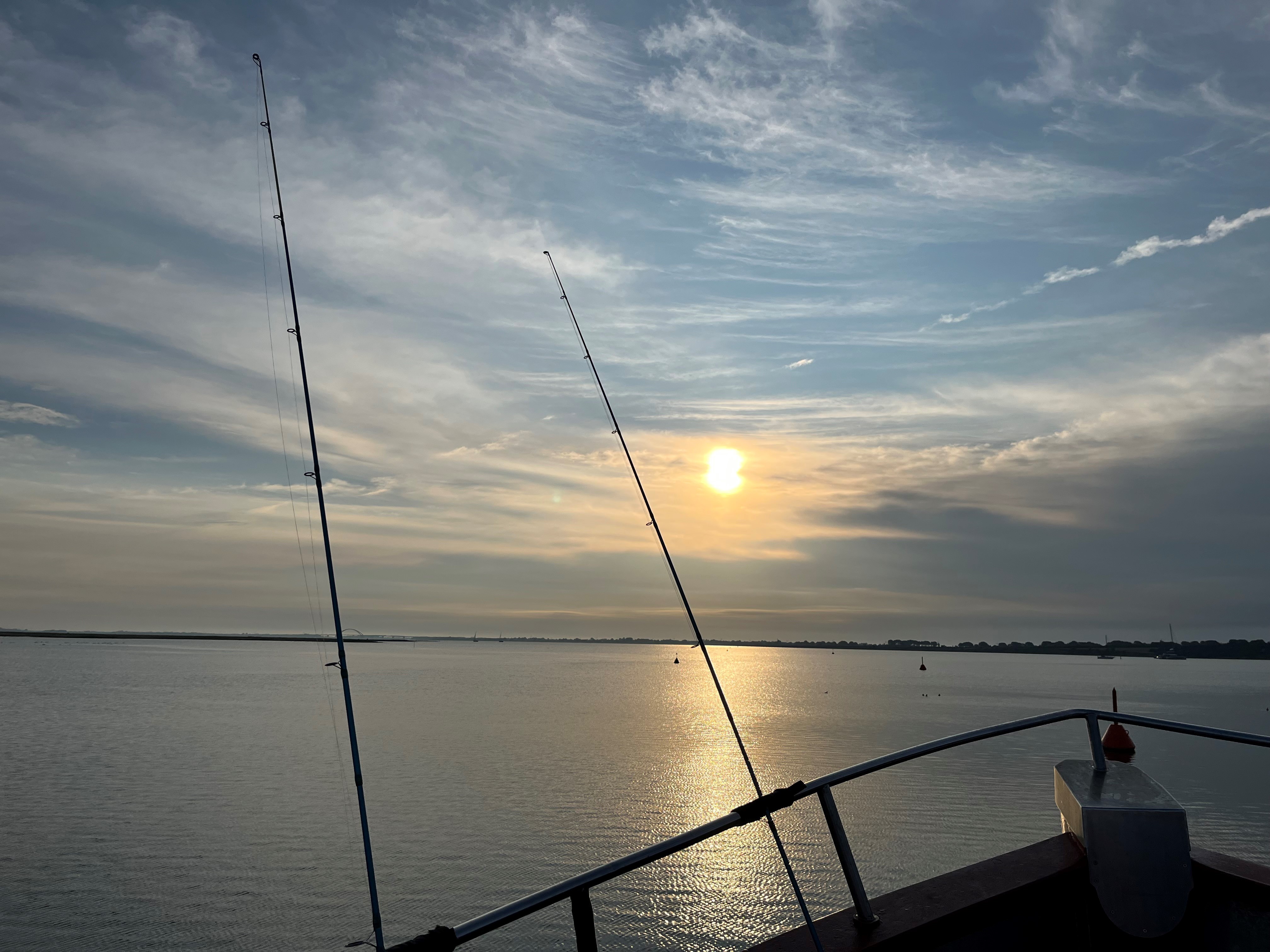 Blick aufs Meer bei Sonnenuntergang