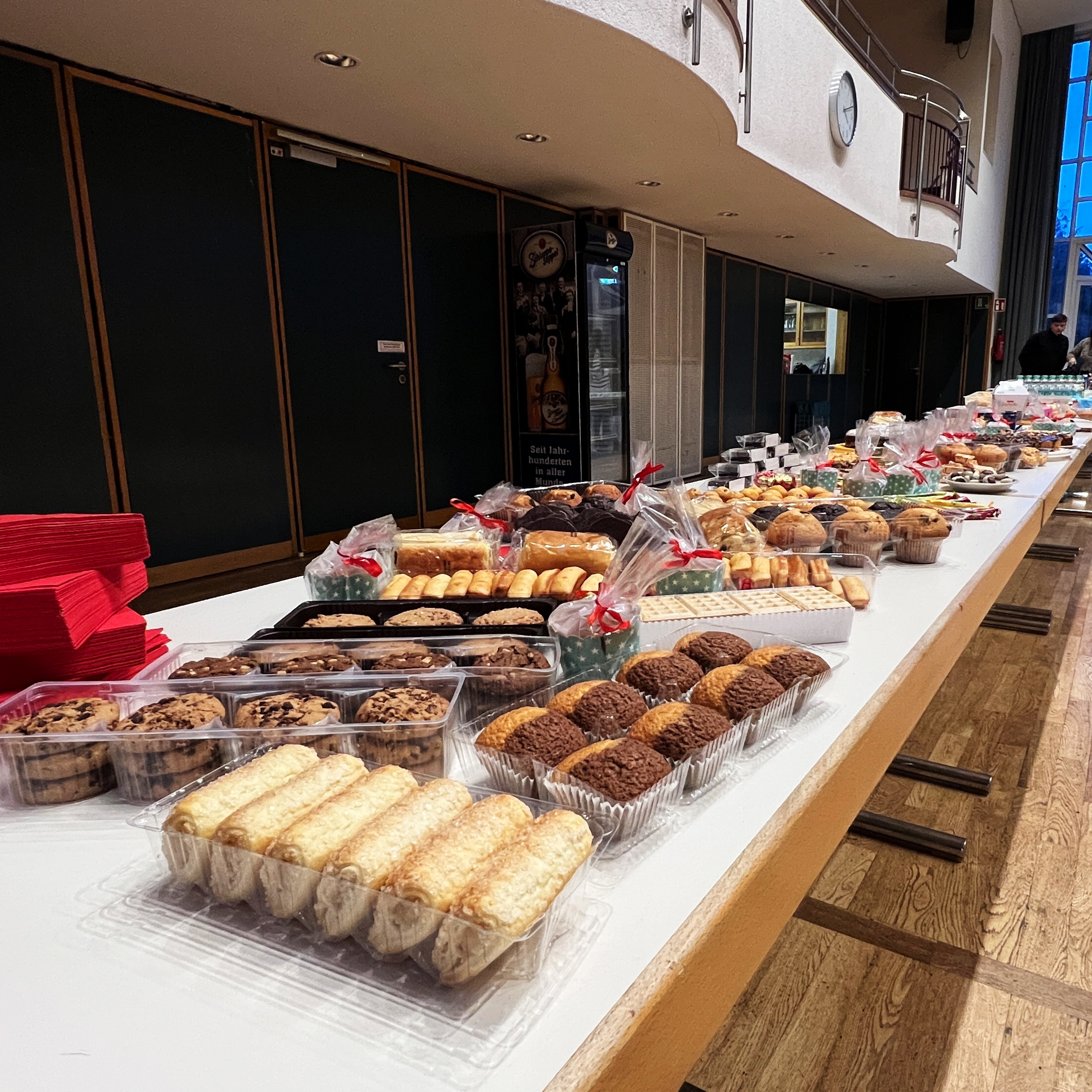 Auf dem Bild sieht man verschiedenes Gebäck